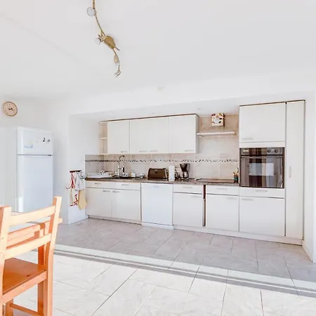 Apartment Beau T3 Au Mont Des Oiseaux Hyeres